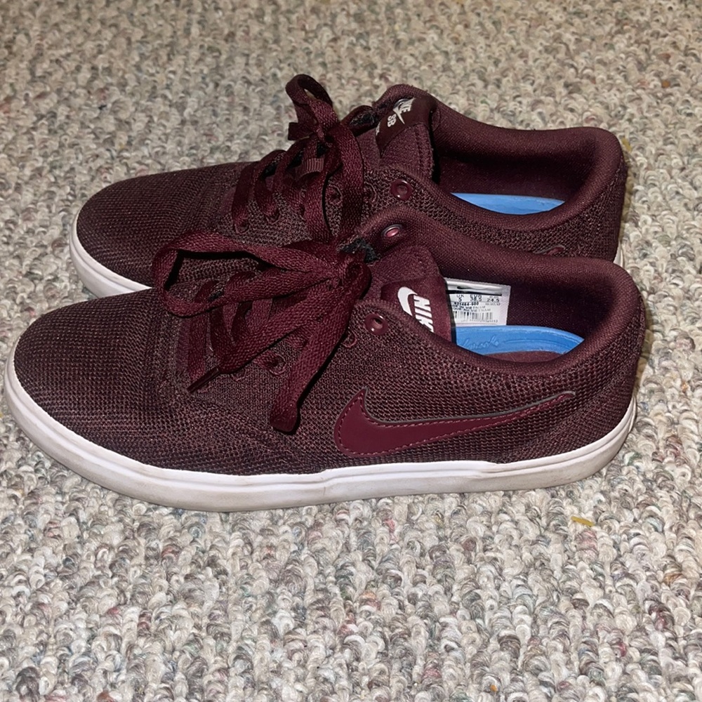 Nike shoes